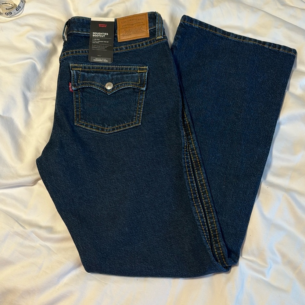 Levi’s Noughties Bootcut 31 Low Rise Jeans